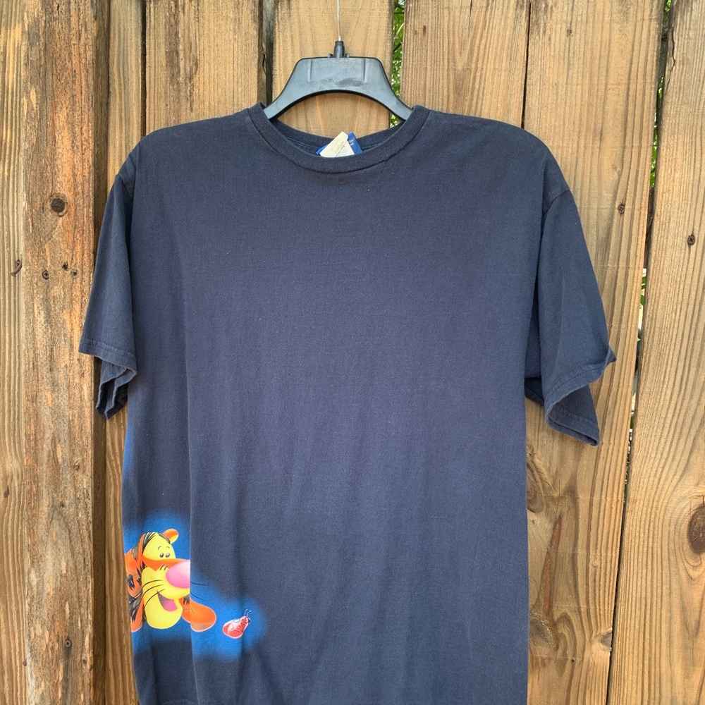 Vintage Jerry Leigh Winnie The Pooh Tigger T-shirt size Large.